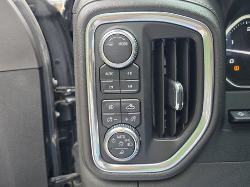 Used 2023 GMC Sierra 2500 Denali w/ Technology Package AWD/4WD image 14