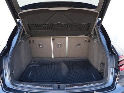 Used 2017 Porsche Macan S image 25