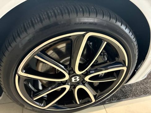 Used 2021 Bentley Continental GT Mulliner AWD/4WD image 16
