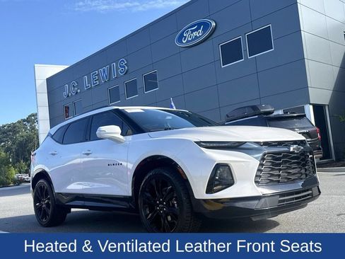 Used 2021 Chevrolet Blazer RS w/ Enhanced Convenience Package FWD image 2