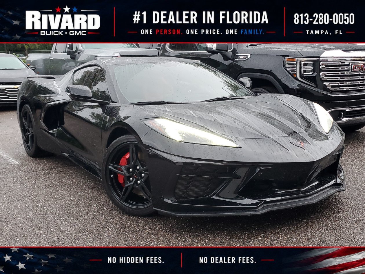 Used 2023 Chevrolet Corvette Stingray Preferred Cpe w/ Z51 Performance Package RWD image 1