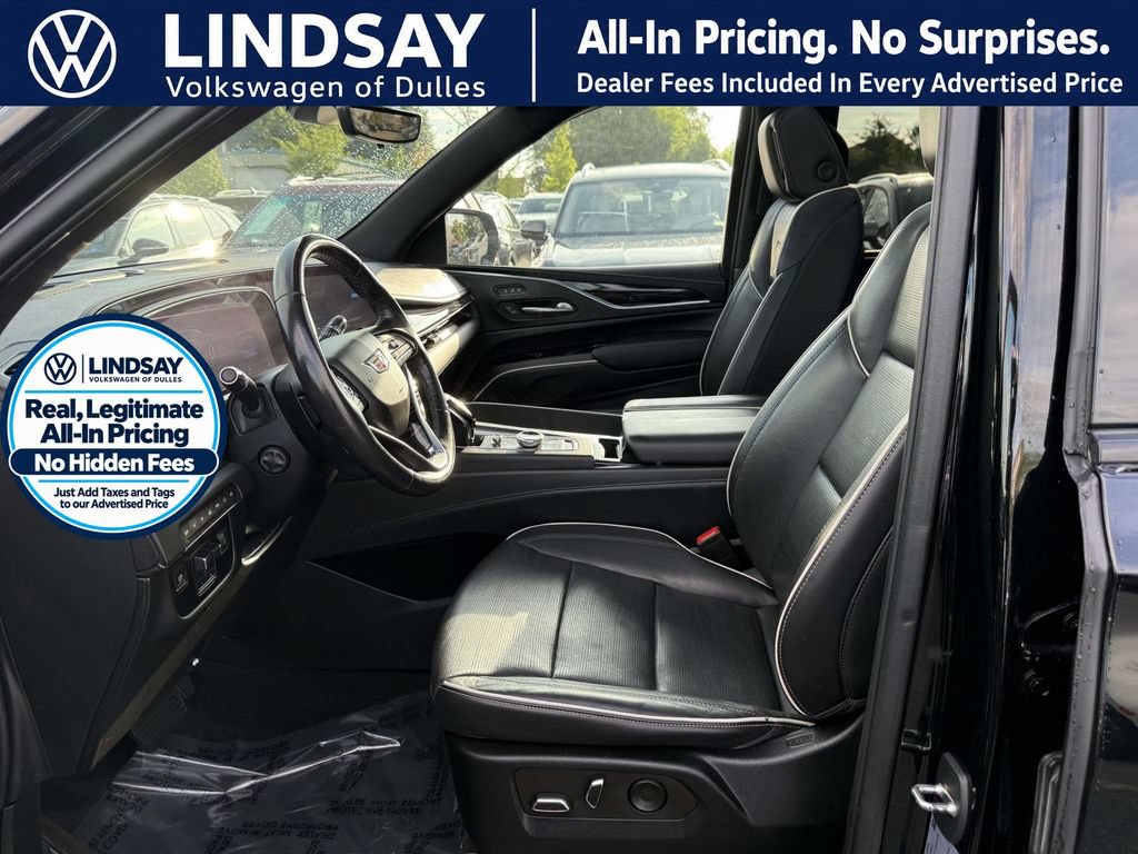 Used 2022 Cadillac Escalade ESV Sport w/ Touring Package AWD/4WD image 11