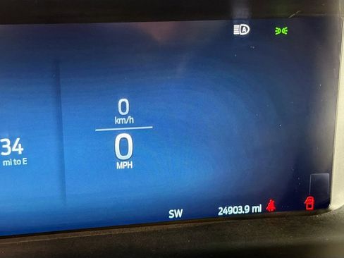 Used 2024 Ford F250 Platinum w/ FX4 Off-Road Package image 13