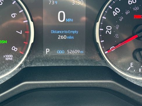Used 2020 Toyota RAV4 XLE w/ All Weather Liner Package AWD/4WD image 17
