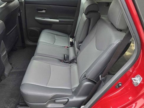 Used 2013 Toyota Prius V Five image 29