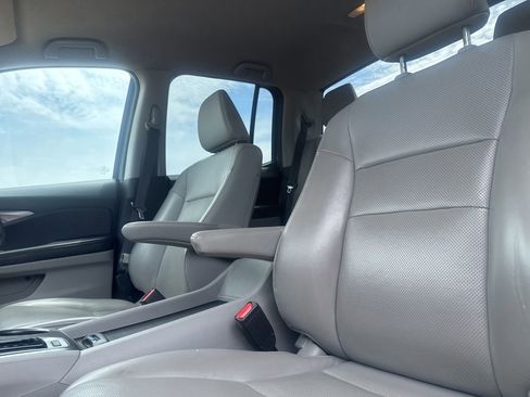 Used 2018 Honda Ridgeline RTL image 36