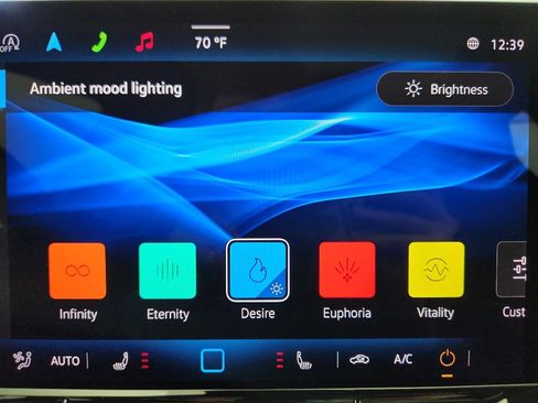 New 2025 Volkswagen GTI SE image 23