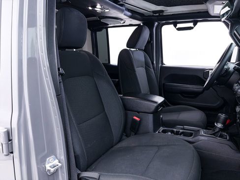 Used 2022 Jeep Wrangler Unlimited Sport image 32
