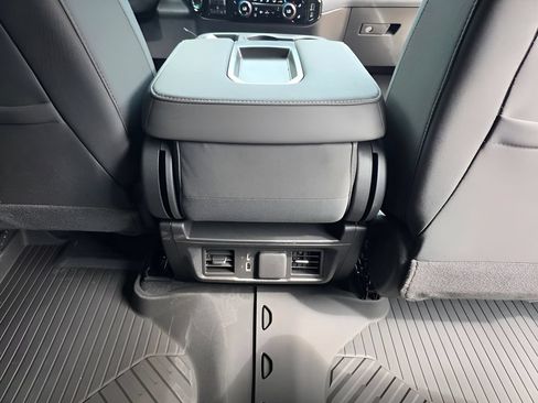 New 2026 Chevrolet Silverado 1500 LT w/ All Star Edition Plus AWD/4WD image 10