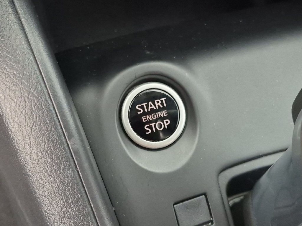 Used 2025 Nissan Kicks Play S FWD image 16
