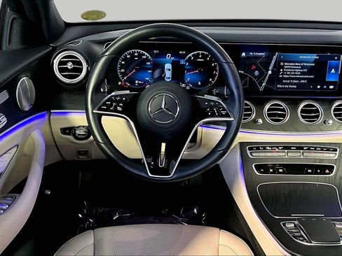 Used 2023 Mercedes-Benz E 350 4MATIC Sedan image 6