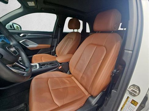Used 2024 Audi Q3 2.0T Premium Plus w/ Premium Plus Package AWD/4WD image 15