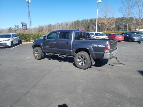 Used 2015 Toyota Tacoma 4x4 Double Cab image 7