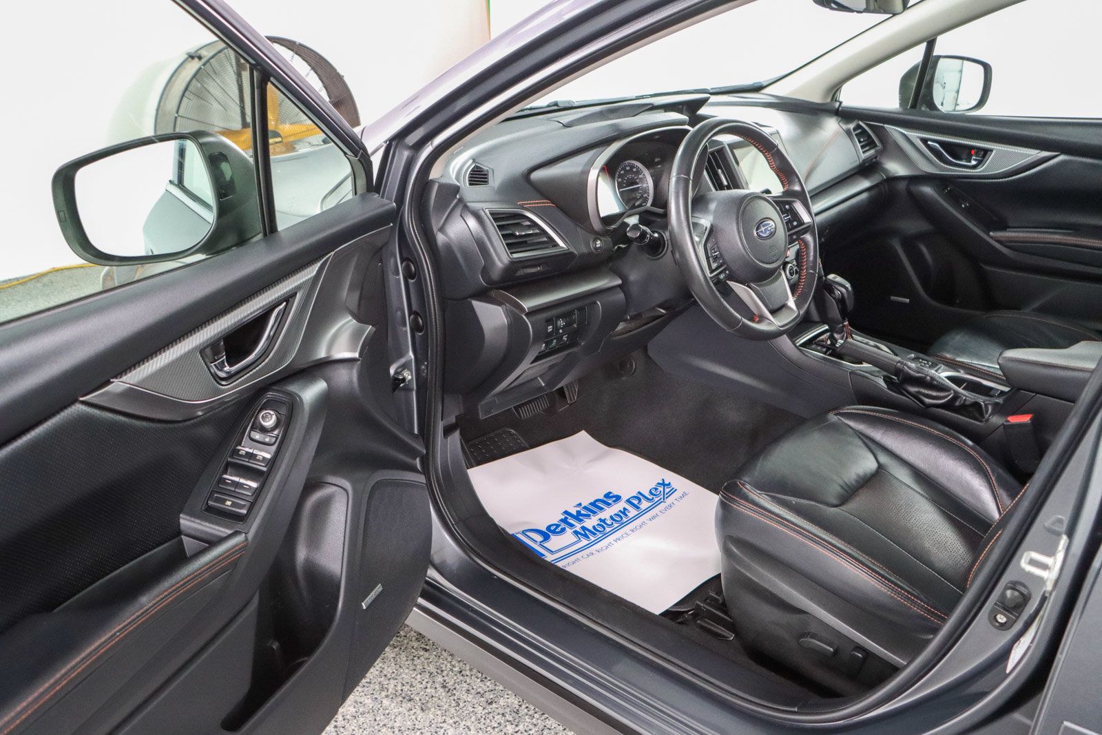Used 2021 Subaru Crosstrek 2.5i Limited w/ Moonroof Package 2 AWD/4WD image 3