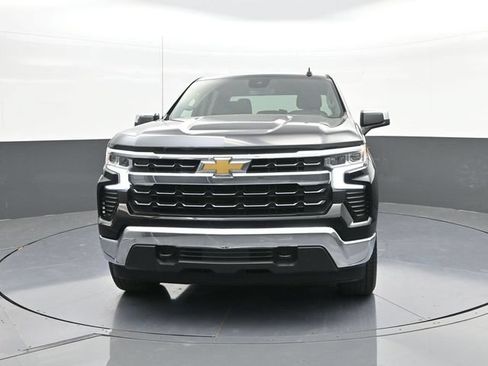 Used 2023 Chevrolet Silverado 1500 LT AWD/4WD image 26