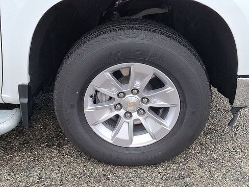 Certified 2025 Chevrolet Silverado 1500 W/T RWD image 25