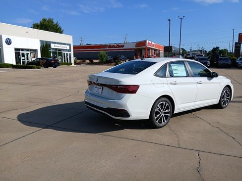 New 2026 Volkswagen Jetta Sport FWD image 7