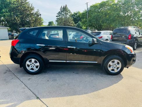Used 2011 Nissan Rogue S AWD/4WD image 2