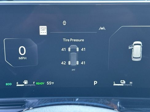 New 2026 Kia Carnival SX Prestige image 25