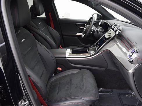 Used 2025 Mercedes-Benz GLC 43 AMG AMG GLC 43 image 16