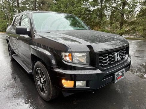 Used 2013 Honda Ridgeline Sport image 3