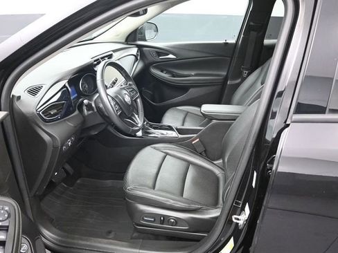 Used 2023 Buick Encore GX Essence w/ Experience Buick Package image 9
