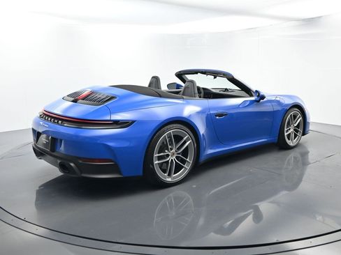 Used 2025 Porsche 911 Carrera image 15