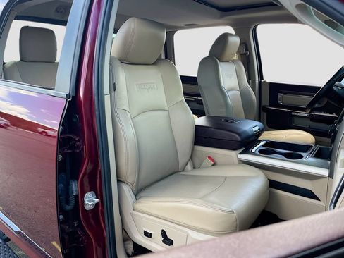 Used 2016 RAM 1500 Laramie w/ Convenience Group AWD/4WD image 29