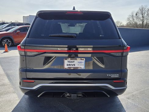 New 2026 Lexus TX 500h AWD image 7