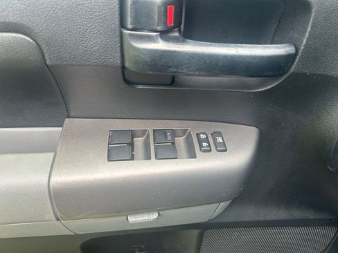 Used 2013 Toyota Tundra 2WD Double Cab w/ SR5 Pkg image 22