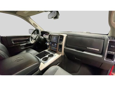 Used 2013 RAM 1500 Laramie w/ Convenience Group AWD/4WD image 18