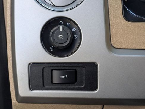 Used 2014 Ford F150 King Ranch w/ King Ranch Luxury Package image 15