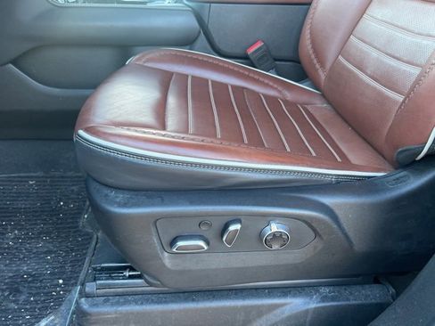 Used 2024 GMC Yukon XL Denali Ultimate image 15