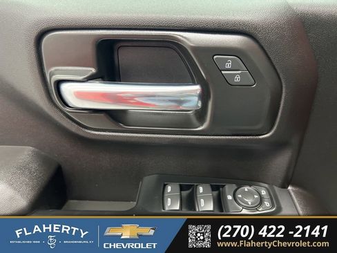Used 2024 Chevrolet Silverado 1500 Custom w/ Turbomax Blackout Package image 20