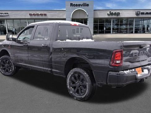 New 2026 RAM 3500 Big Horn AWD/4WD image 6