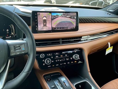 New 2026 INFINITI QX60 Autograph image 10