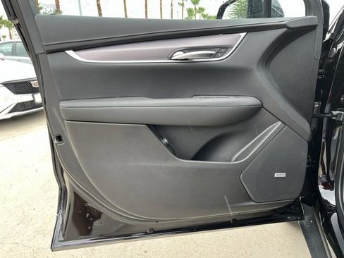 New 2025 Cadillac XT5 Luxury w/ LPO, Floor Liner Package image 10