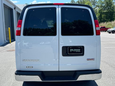 Used 2025 GMC Savana 3500 LT w/ LT Preferred Equipment Group RWD image 6