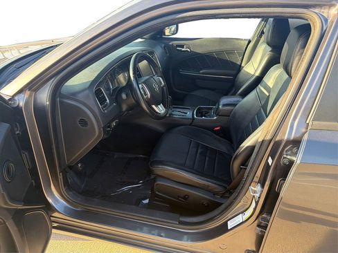 Used 2014 Dodge Charger R/T image 10