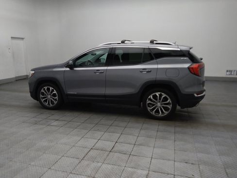 Used 2020 GMC Terrain SLT w/ Preferred Package FWD image 3