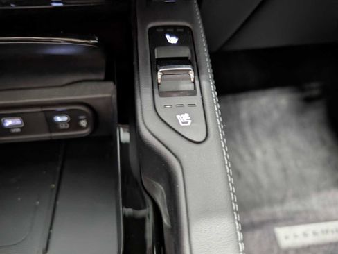 Certified 2025 Kia Telluride EX X-Line AWD/4WD image 33