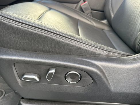 Used 2024 GMC Yukon XL Denali w/ LPO, Floor Liner Package AWD/4WD image 12