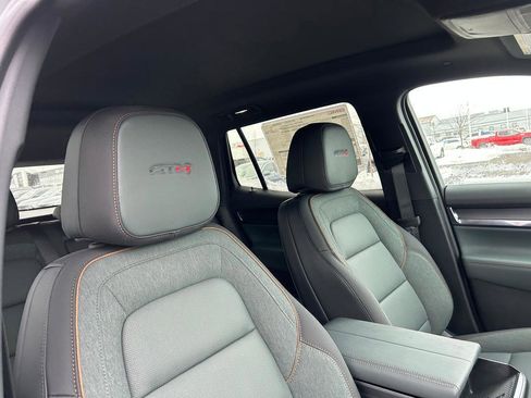 New 2026 GMC Terrain AT4 w/ Convenience Package III image 19