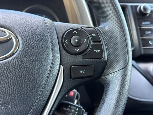 Used 2017 Toyota RAV4 LE w/ All Weather Liner Package FWD image 20