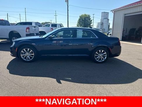 Used 2016 Chrysler 300 Limited AWD/4WD image 6