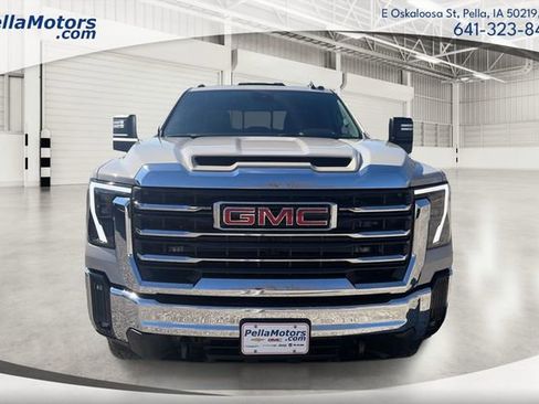 New 2026 GMC Sierra 2500 SLE w/ Max Trailering Package AWD/4WD image 7