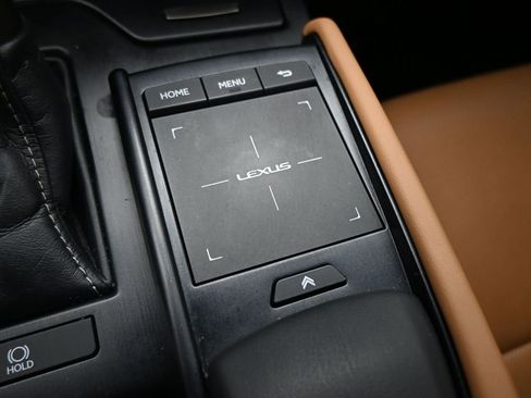 Used 2019 Lexus ES 350 w/ Premium Package image 14