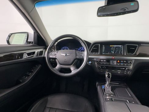 Used 2017 Genesis G80 3.8 image 27