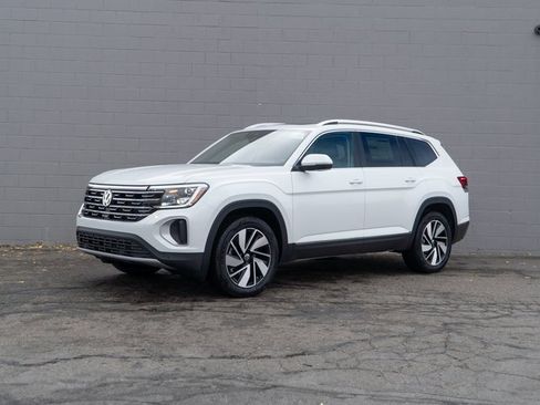 New 2026 Volkswagen Atlas SEL image 1