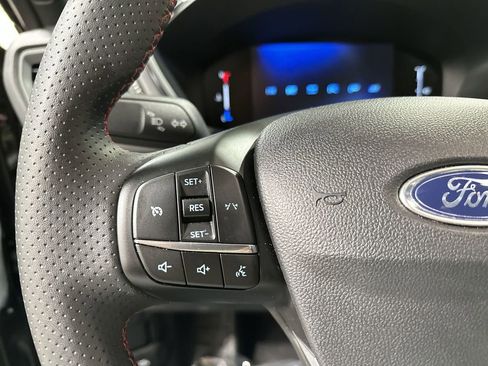 Used 2025 Ford Escape ST-Line image 29